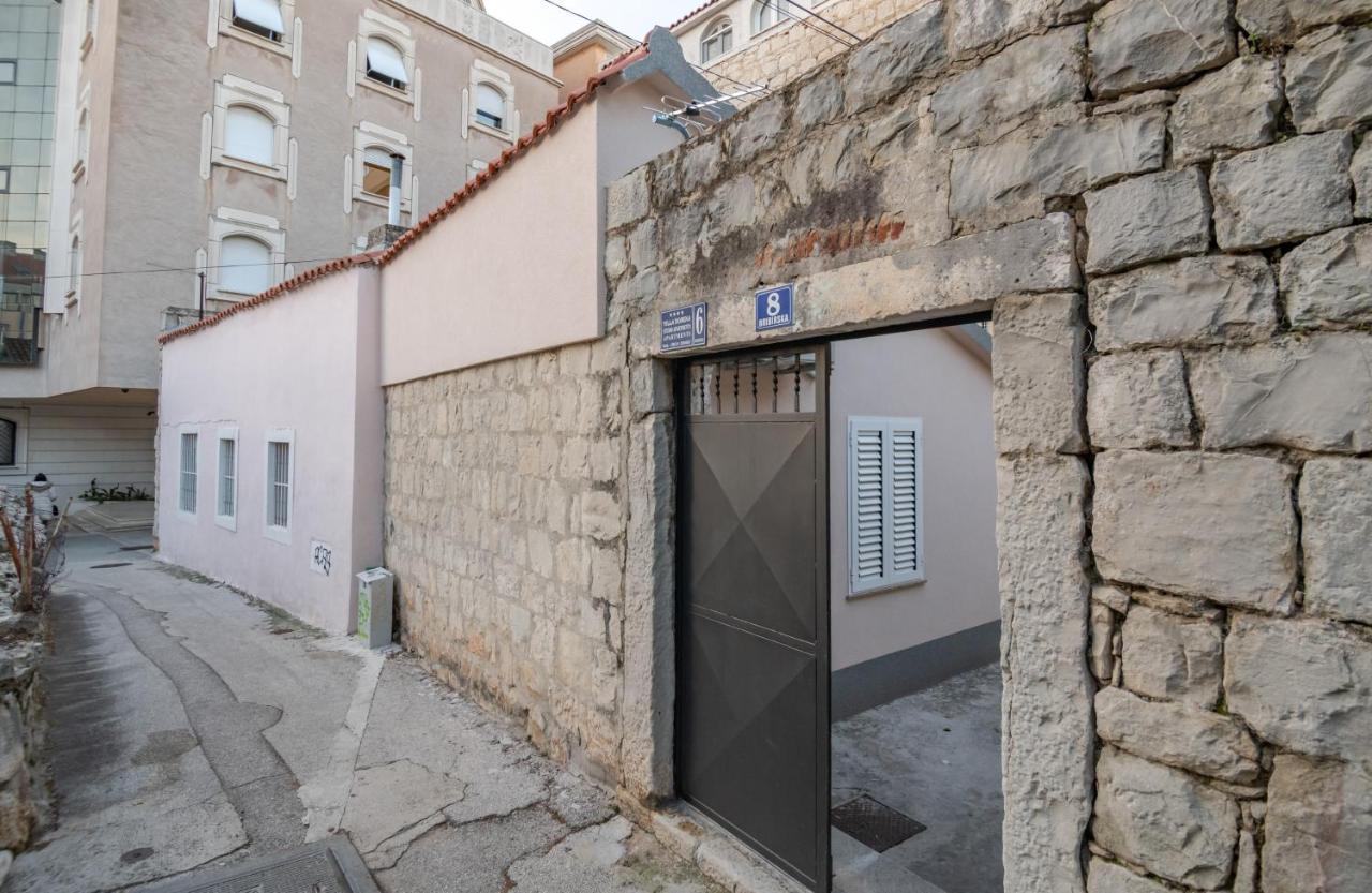 Modesty Apartment Split Exterior photo